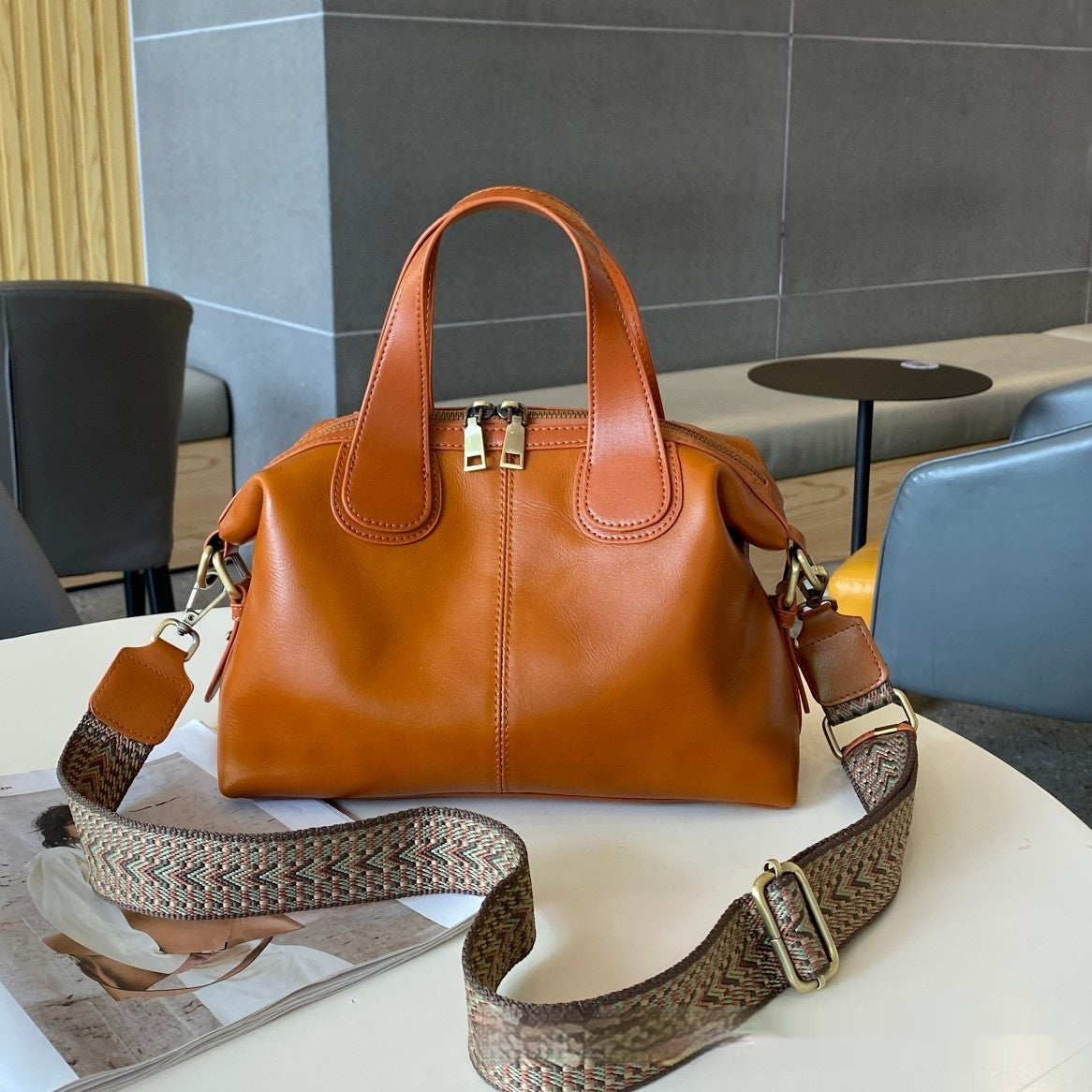 Clara - Vintage Pillow Handbag